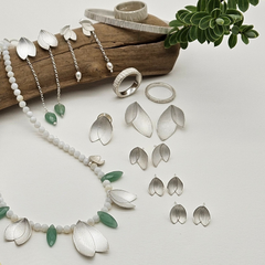 Collection image for: Jewellery and Accessories