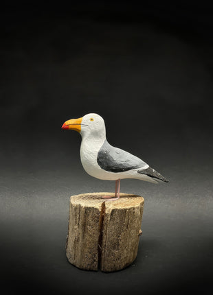 Seth Draper Seagull on Round Driftwood Block