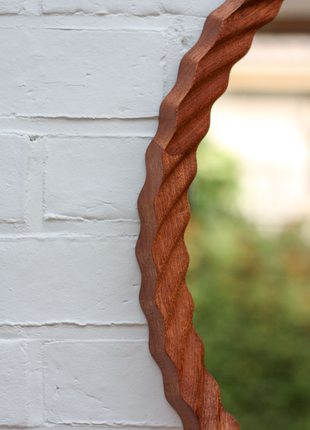 OINK, Kruller Grand Mirror, Sapele